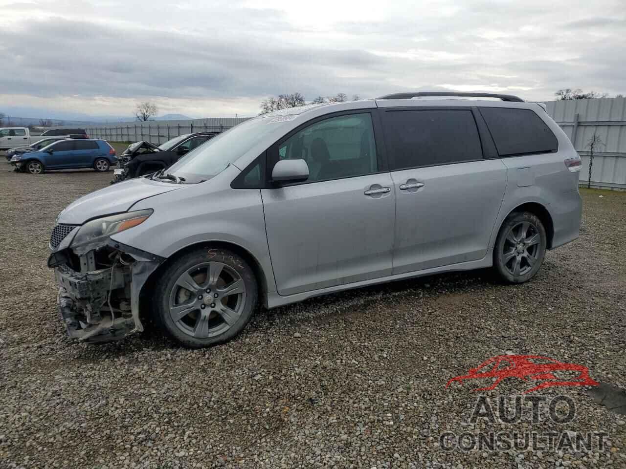 TOYOTA SIENNA 2017 - 5TDXZ3DC3HS772995