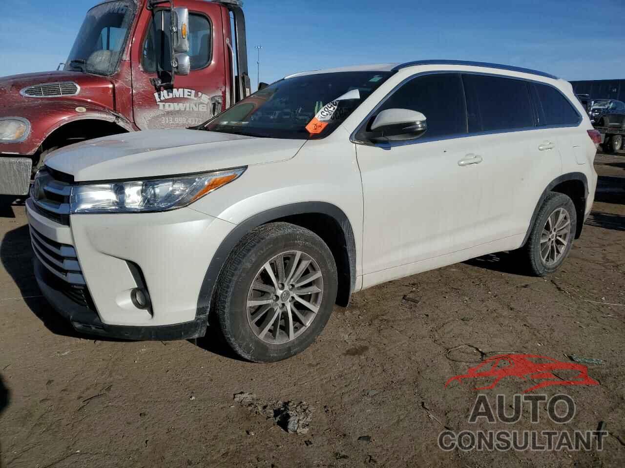 TOYOTA HIGHLANDER 2018 - 5TDJZRFH8JS843597