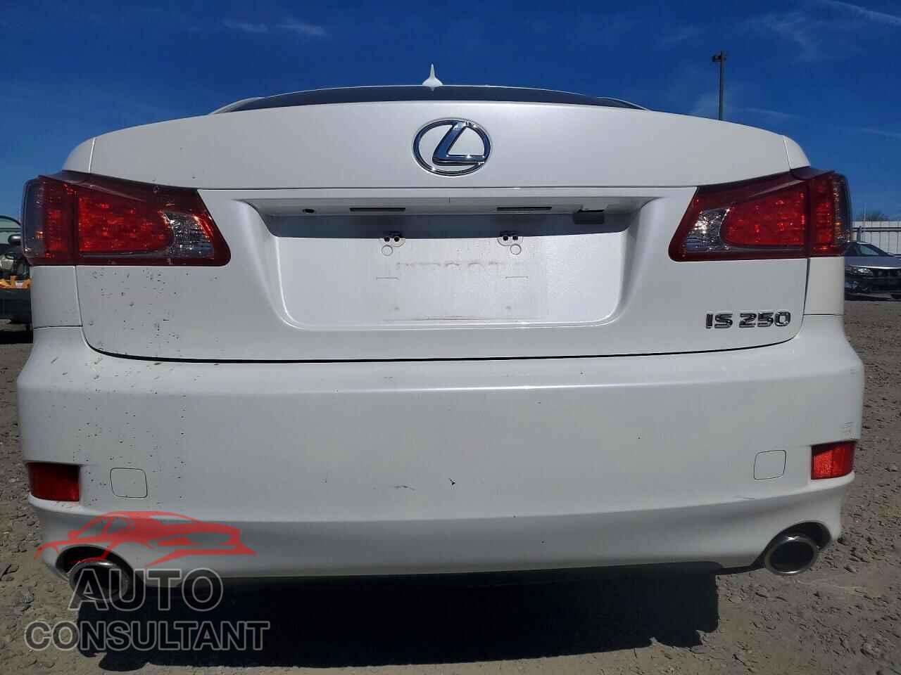 LEXUS IS 2012 - JTHBF5C22C5179889