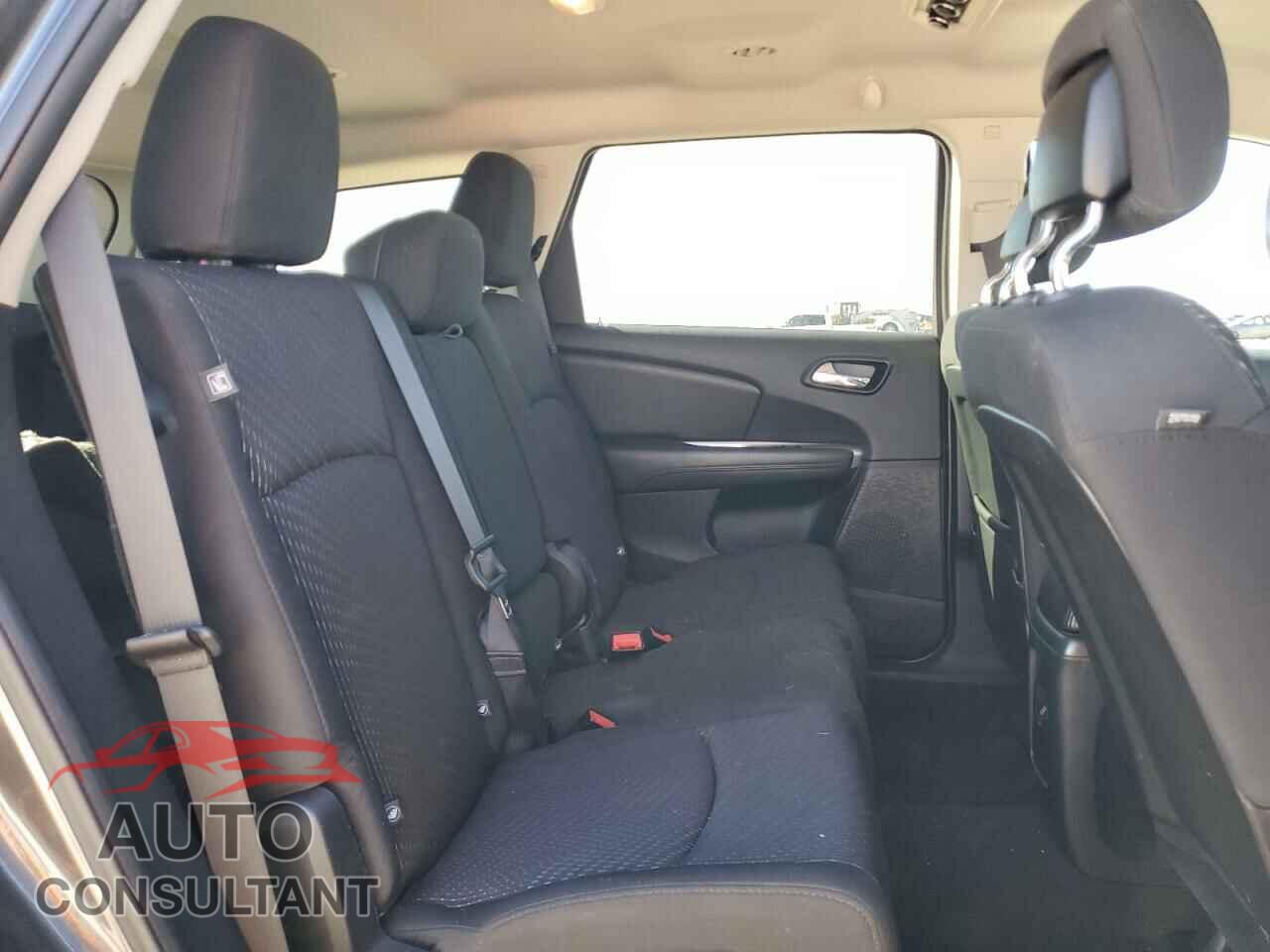DODGE JOURNEY 2017 - 3C4PDDBG2HT526018