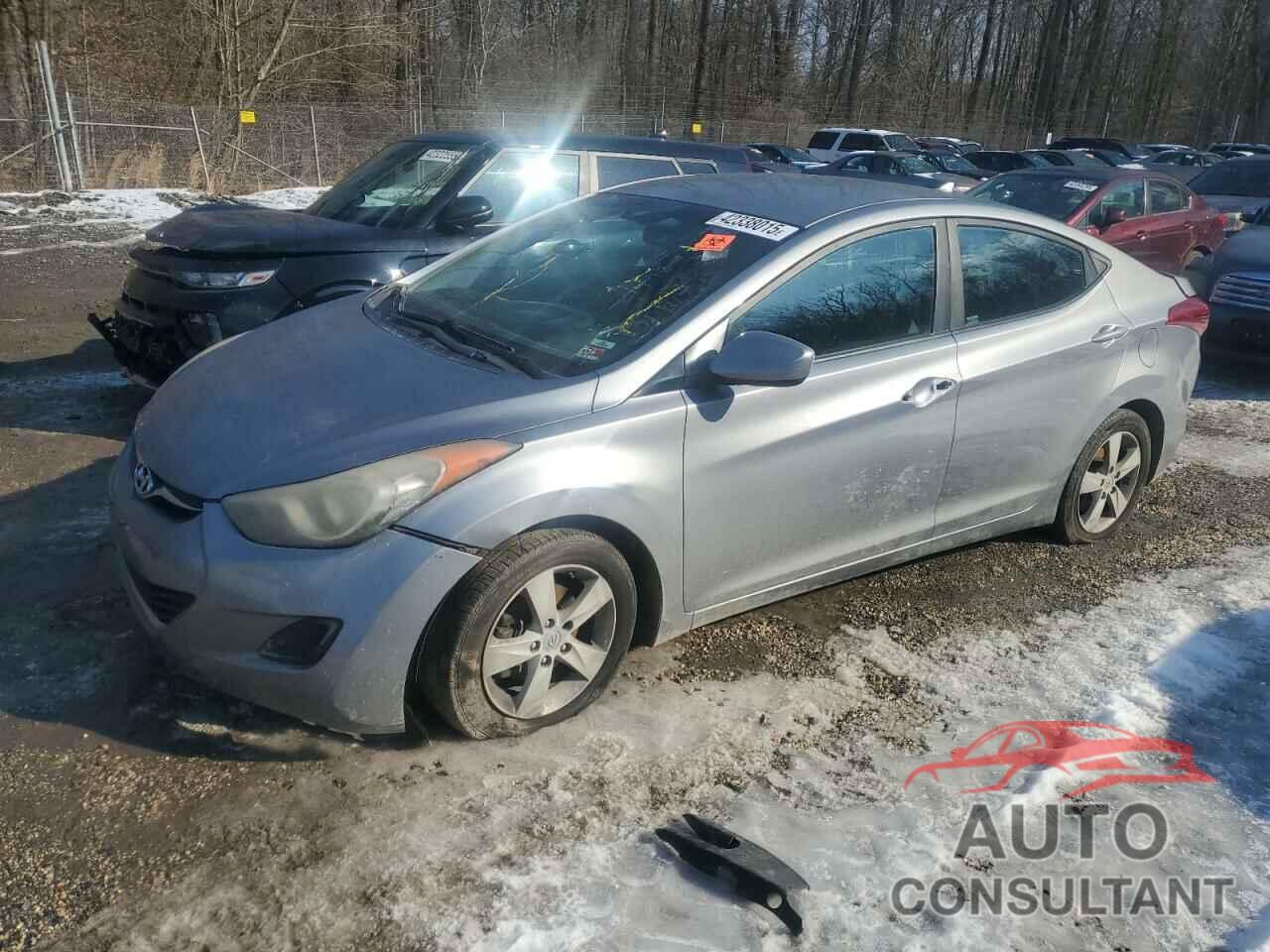 HYUNDAI ELANTRA 2013 - KMHDH4AE6DU851175
