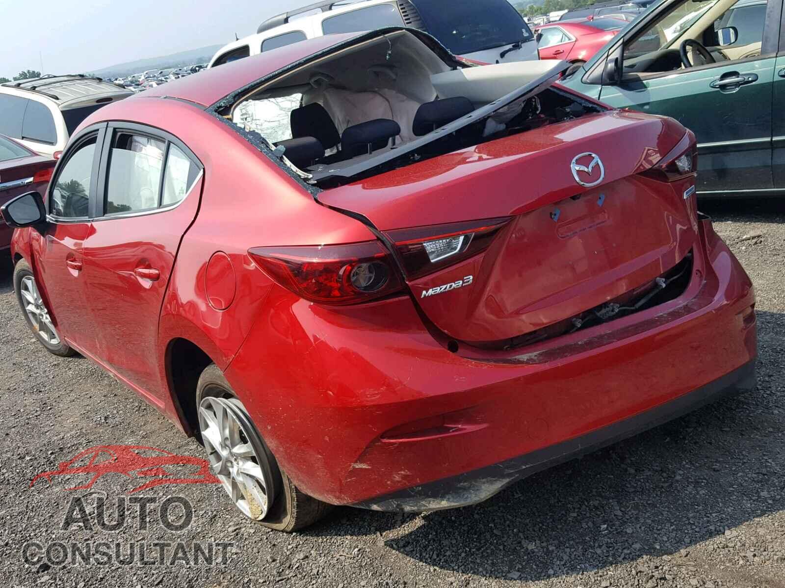 MAZDA 3 2017 - 3MZBN1U76HM103257