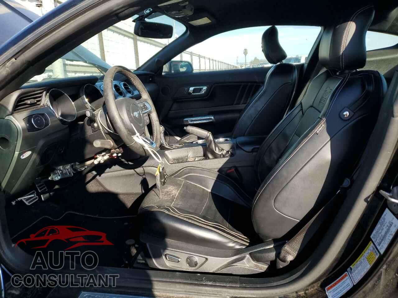 FORD MUSTANG 2015 - 1FA6P8TH1F5359073