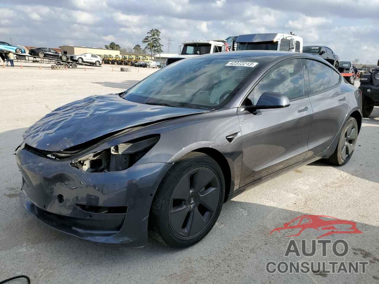 TESLA MODEL 3 2022 - 5YJ3E1EA0NF153282