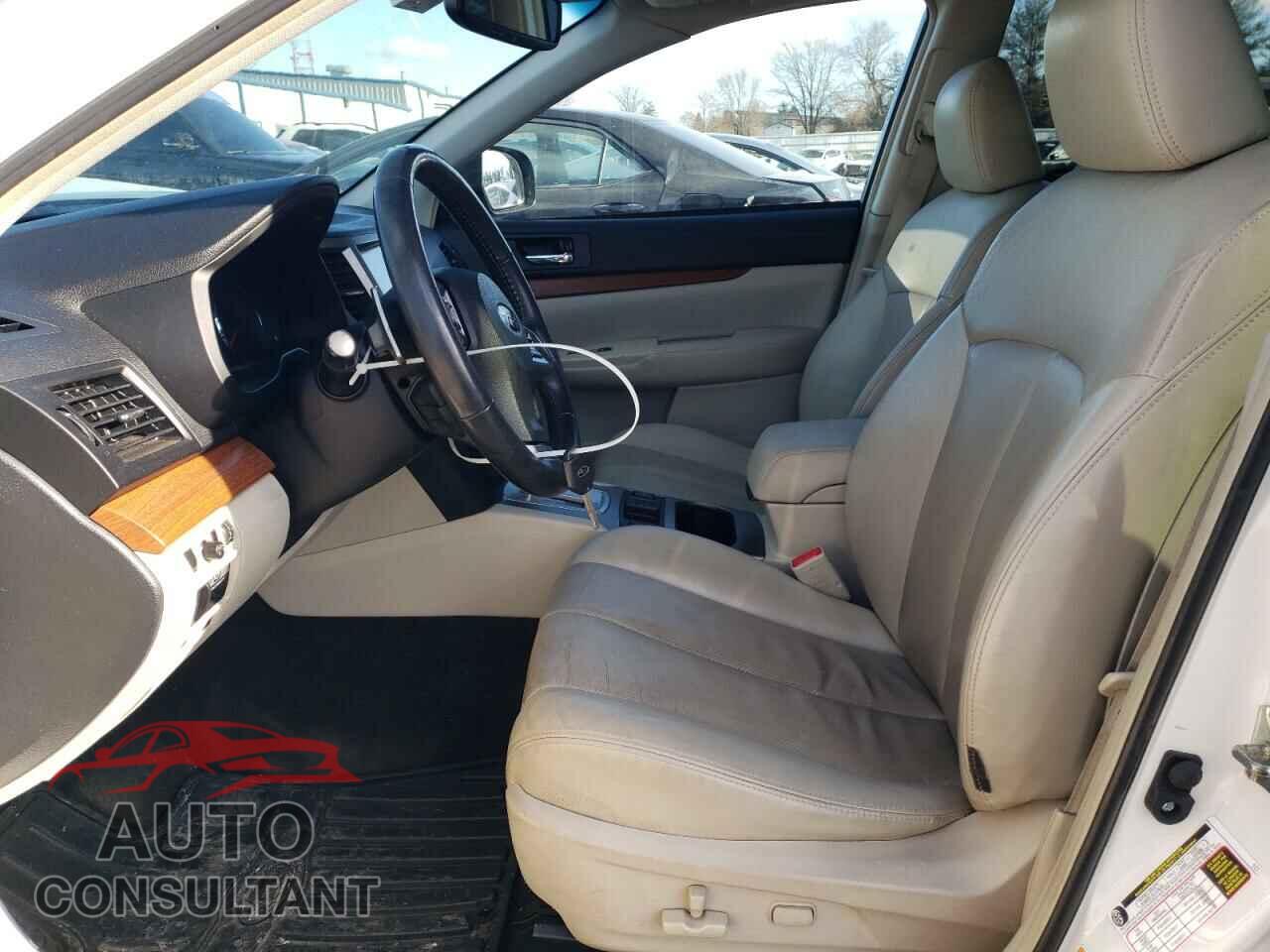 SUBARU OUTBACK 2013 - 4S4BRBPC6D3265578