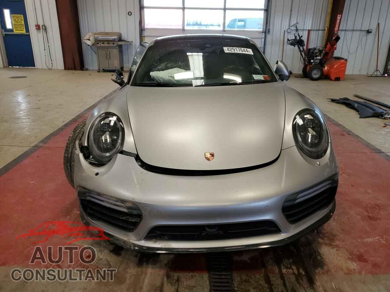 PORSCHE 911 2017 - WP0AD2A93HS167079