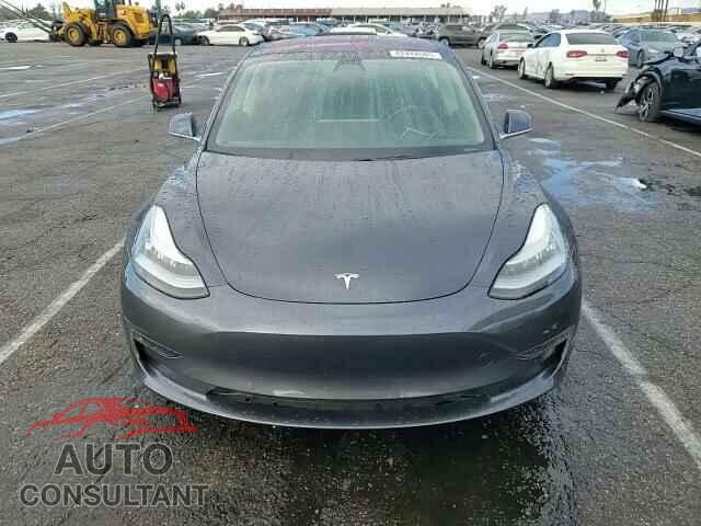 TESLA MODEL 3 2018 - 5YJ3E1EA0JF046095