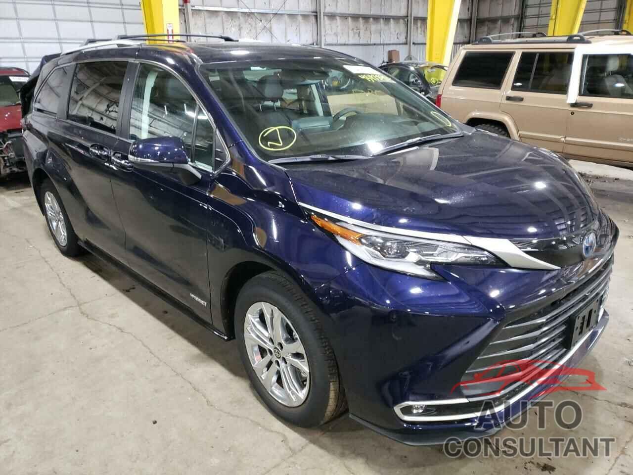 TOYOTA SIENNA 2021 - 5TDESKFC7MS033111