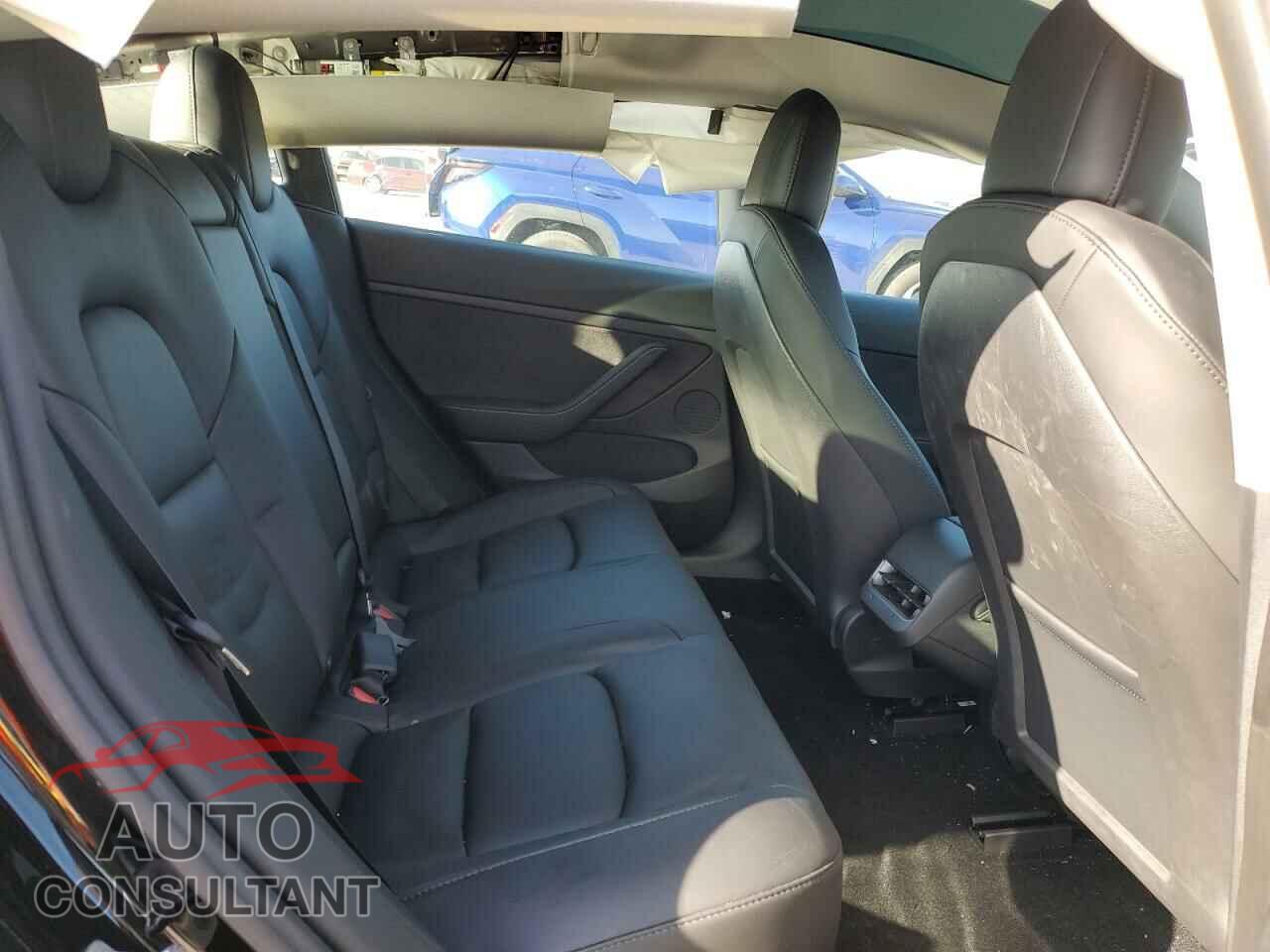 TESLA MODEL 3 2023 - 5YJ3E1EA5PF433685