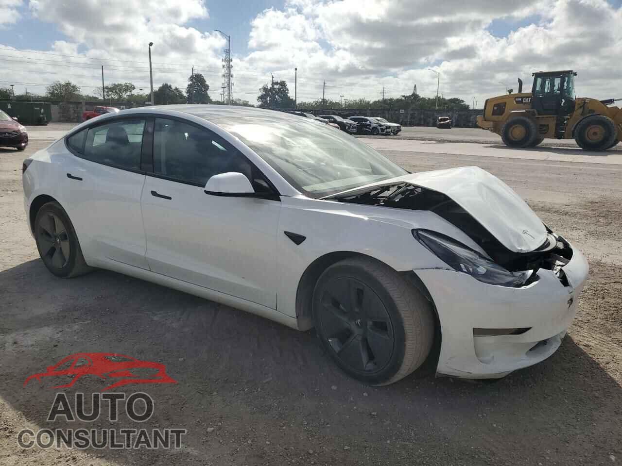 TESLA MODEL 3 2023 - 5YJ3E1EA3PF447858