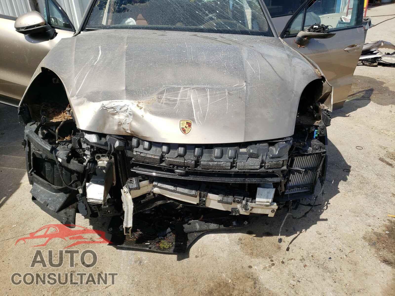 PORSCHE CAYENNE 2019 - WP1AB2AY8KDA62366