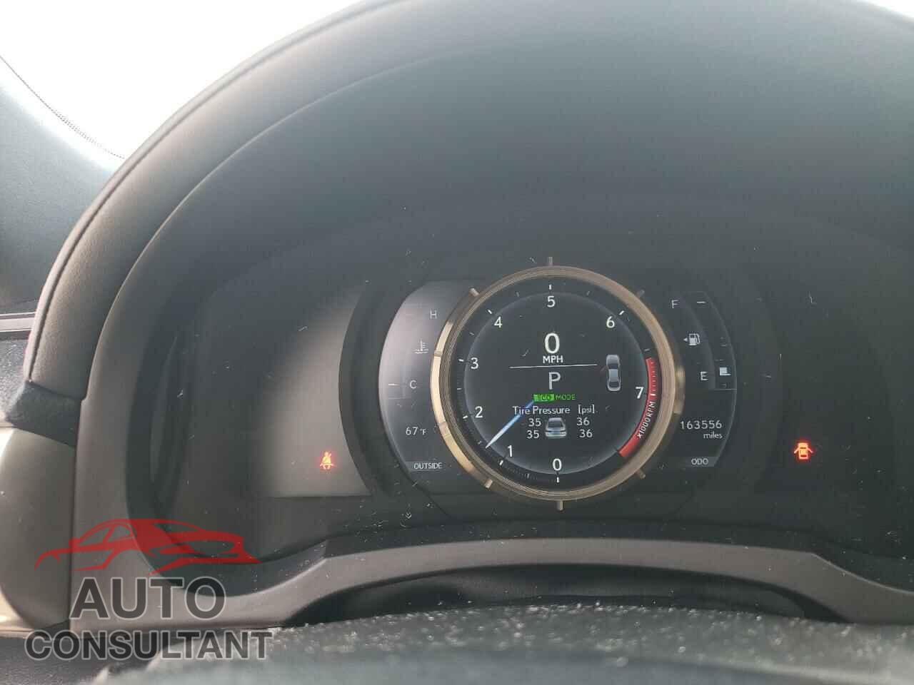 LEXUS IS 2014 - JTHBE1D20E5009785