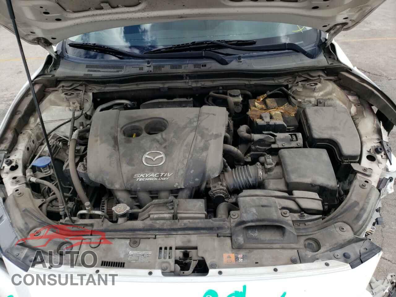 MAZDA 3 2017 - 3MZBN1U73HM123157