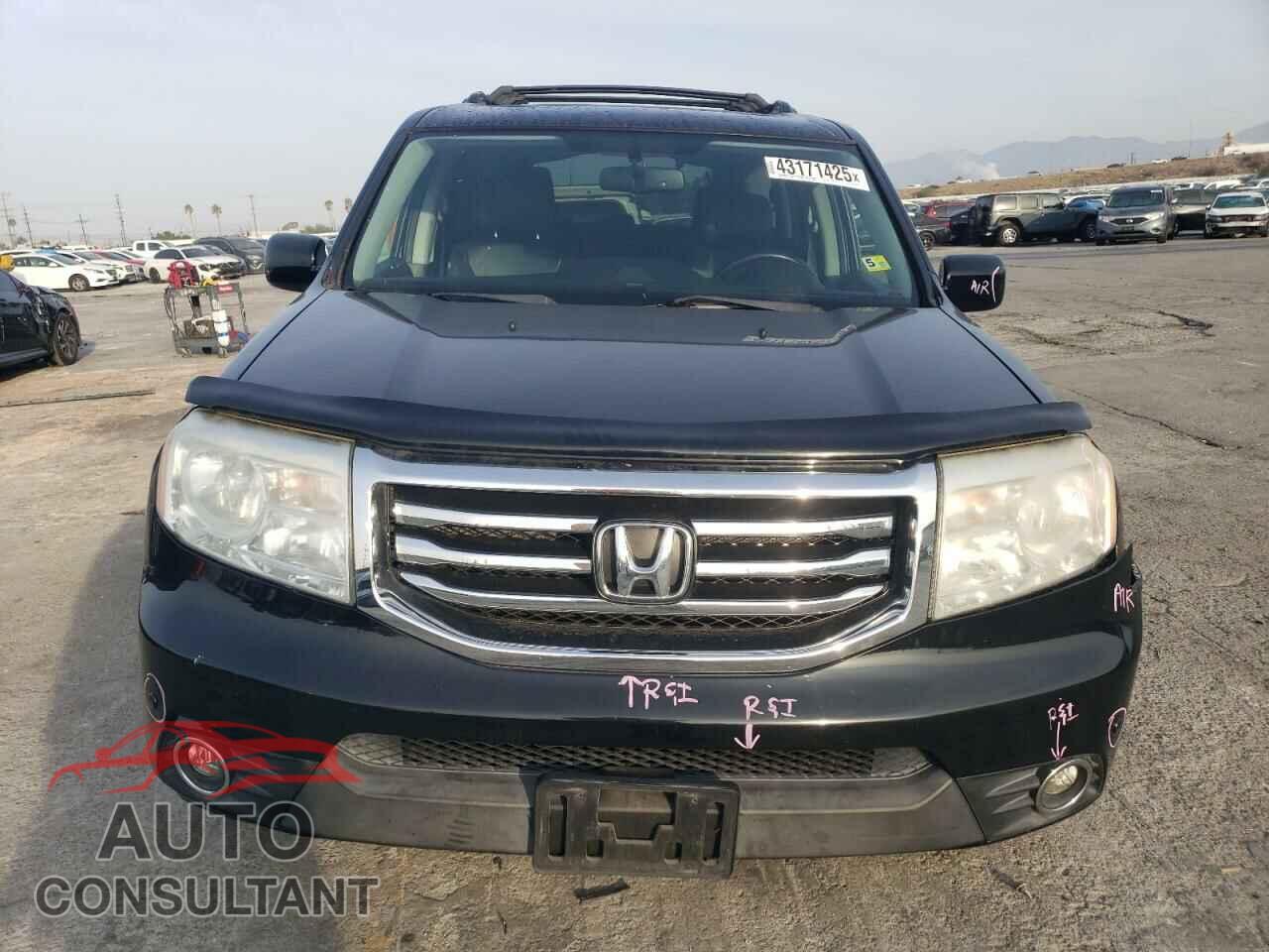 HONDA PILOT 2014 - 5FNYF3H99EB019628