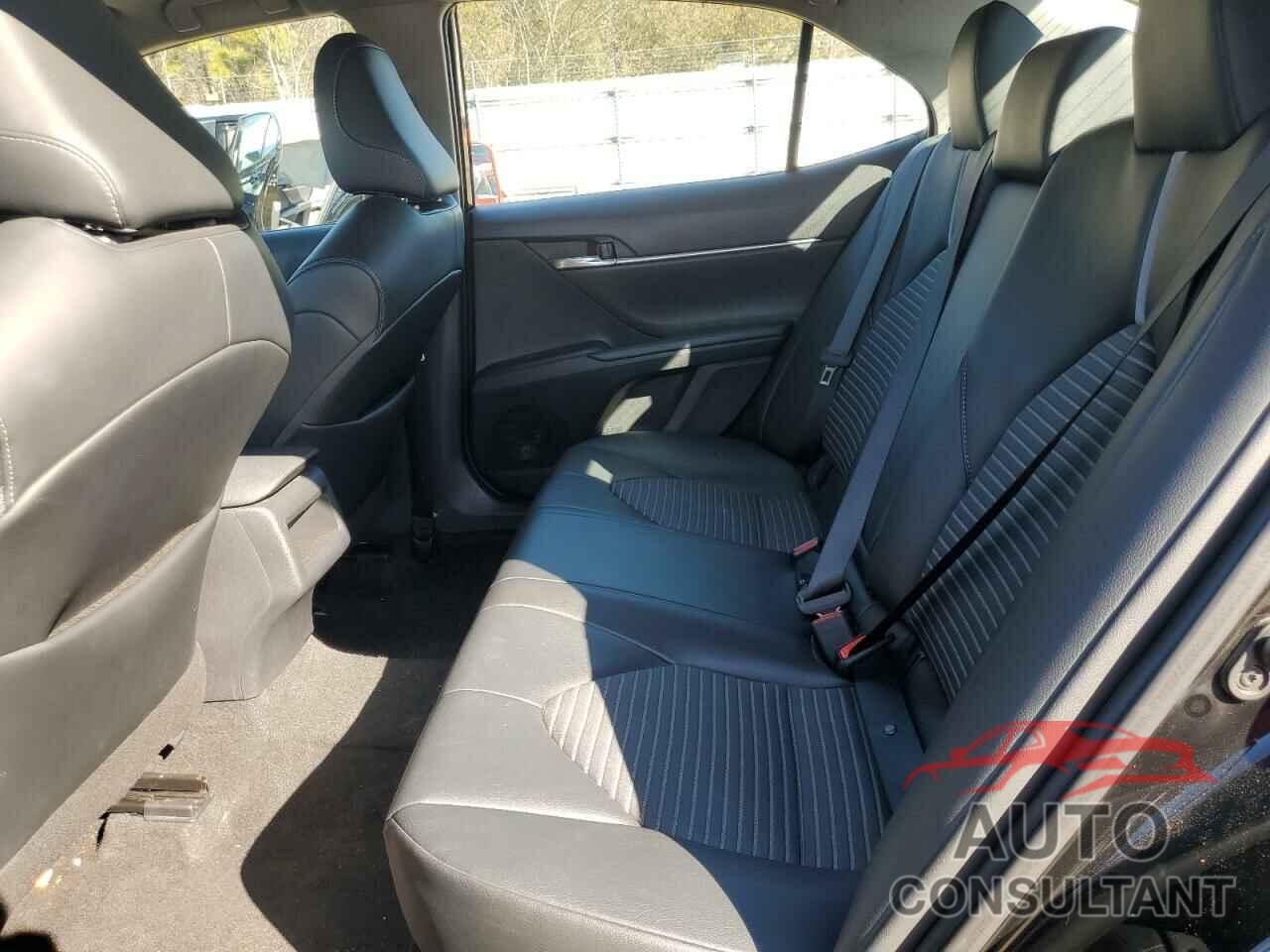 TOYOTA CAMRY 2021 - 4T1G11AK3MU524254