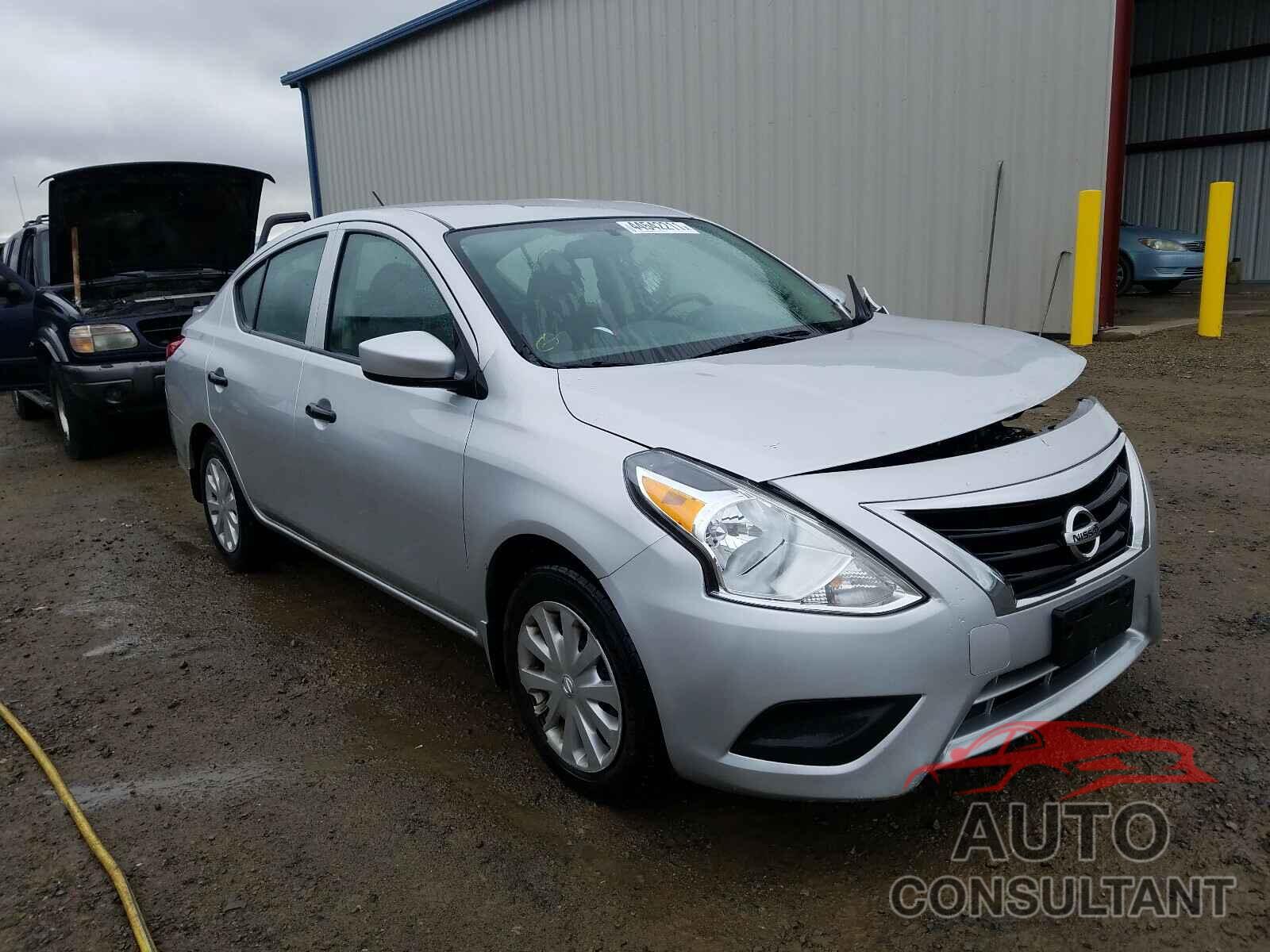 NISSAN VERSA 2017 - 3N1CN7AP2HL829530