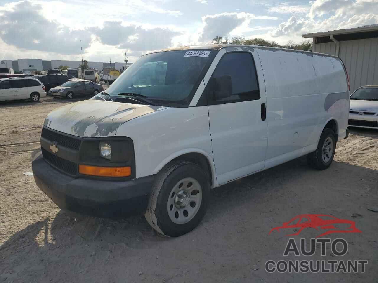 CHEVROLET EXPRESS 2012 - 1GCSGAFX8C1100764
