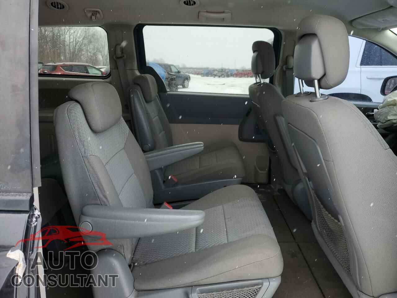 DODGE CARAVAN 2010 - 2D4RN3D18AR418913