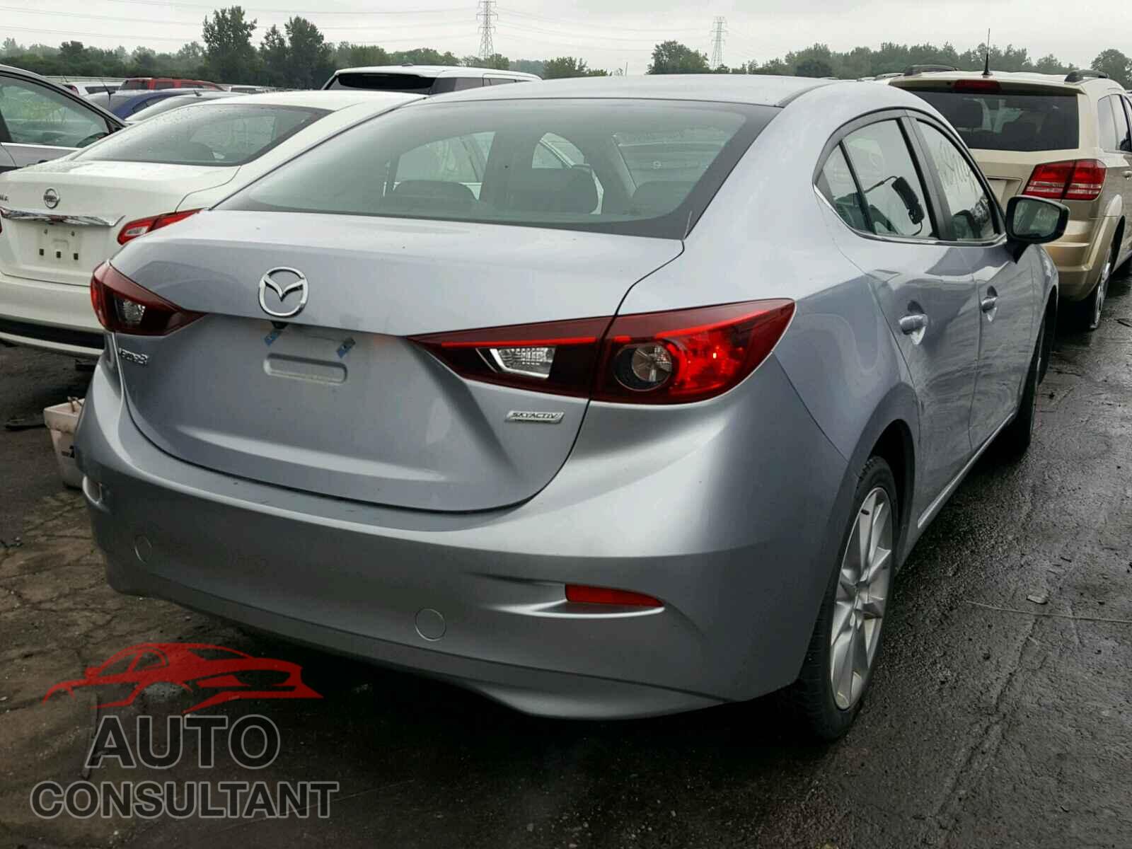 MAZDA 3 2017 - 3MZBN1V78HM107762