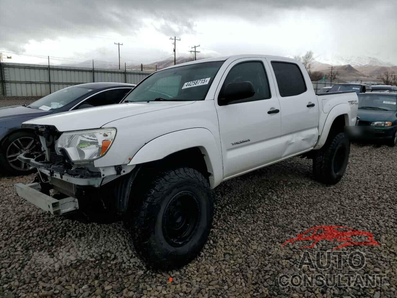 TOYOTA TACOMA 2015 - 3TMLU4ENXFM184060