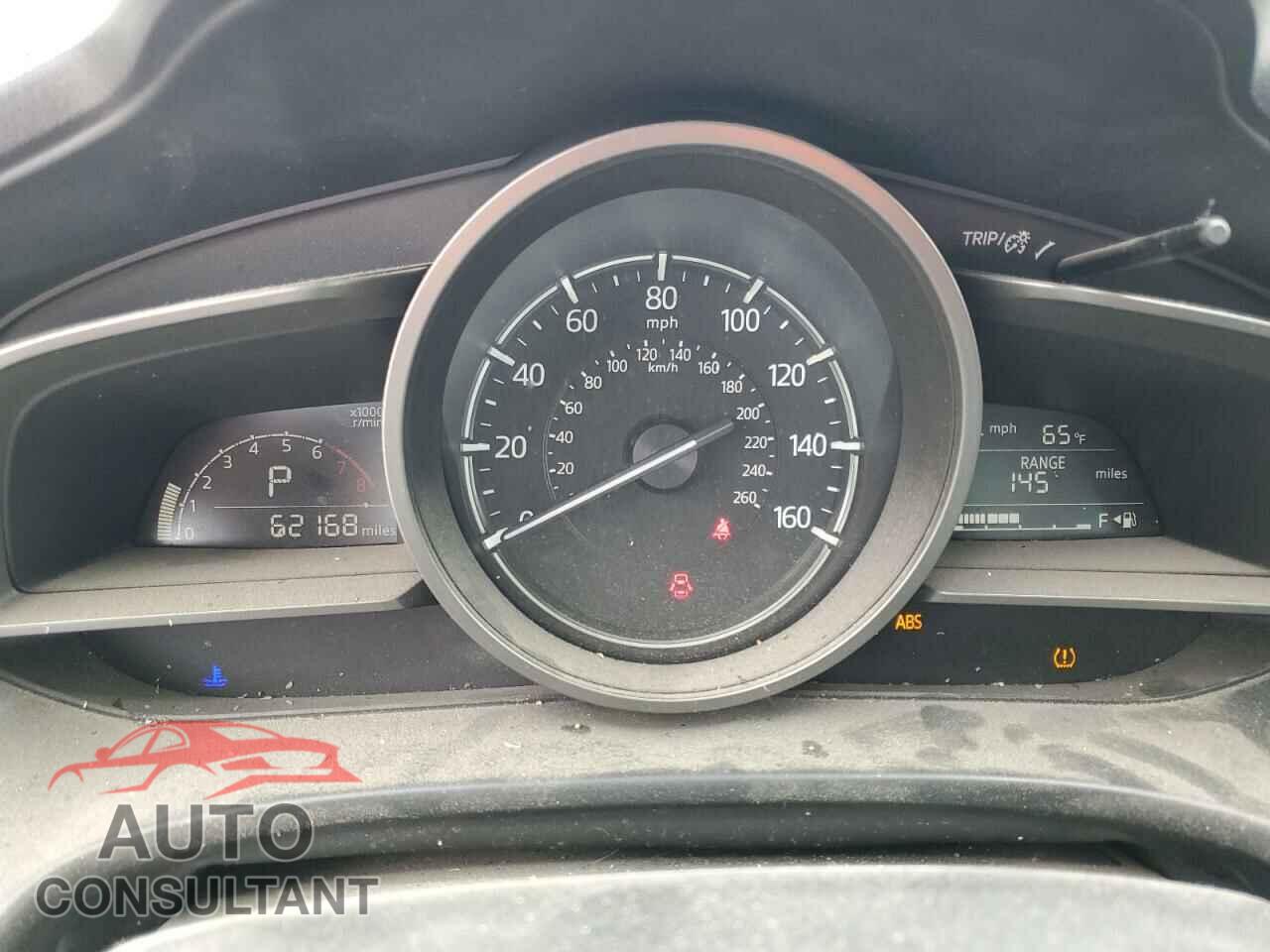 MAZDA 3 2018 - 3MZBN1V31JM207611