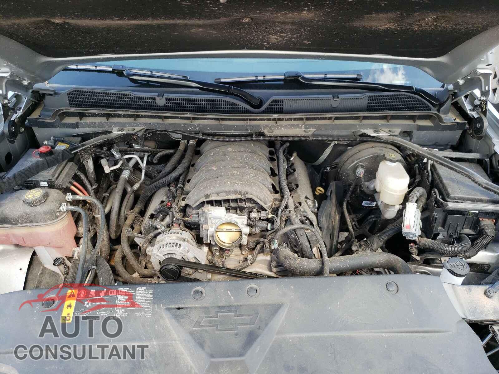 CHEVROLET SILVERADO 2018 - 3GCUKREC7JG640464