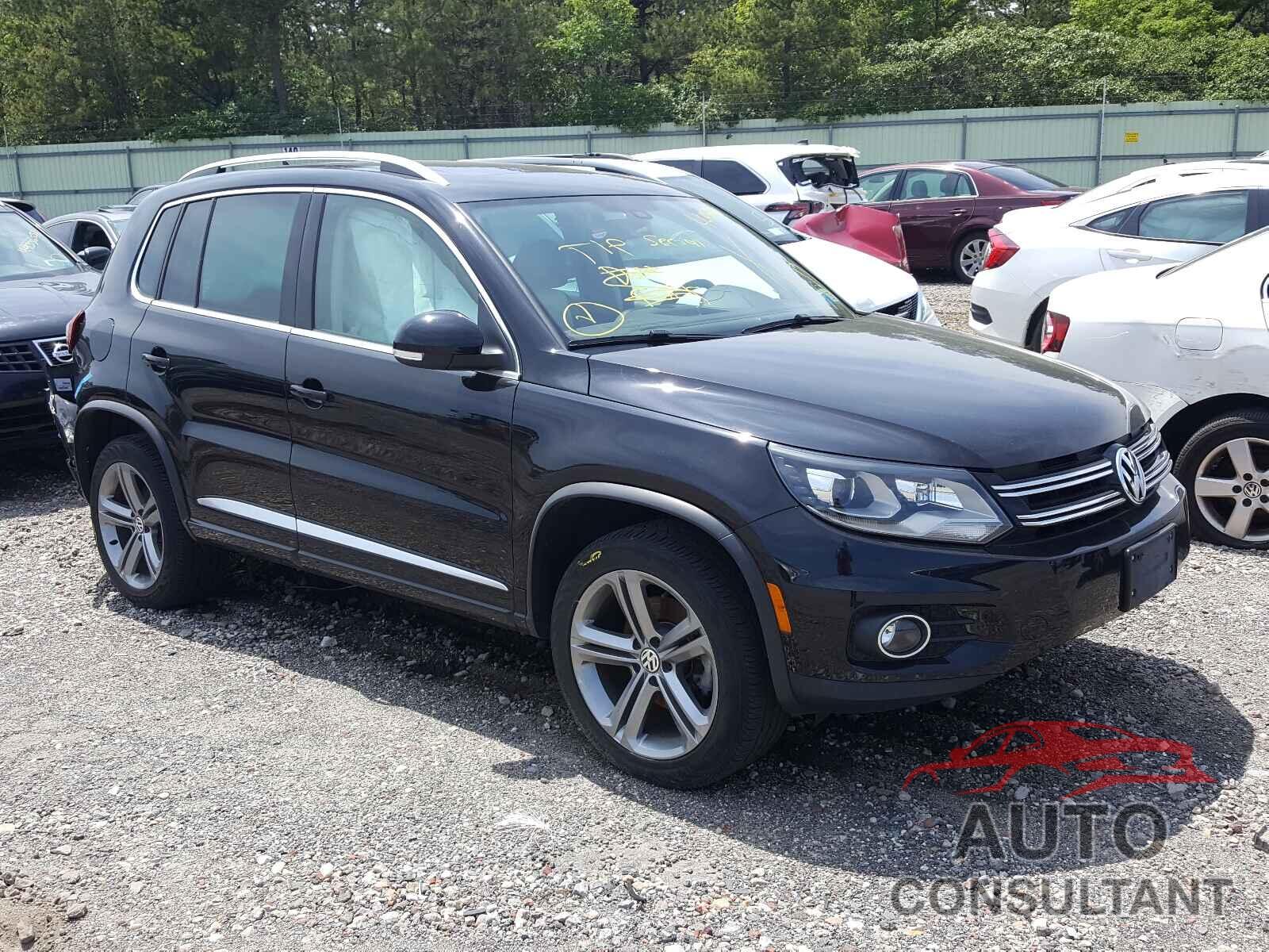 VOLKSWAGEN TIGUAN 2017 - WVGUV7AX8HW505652