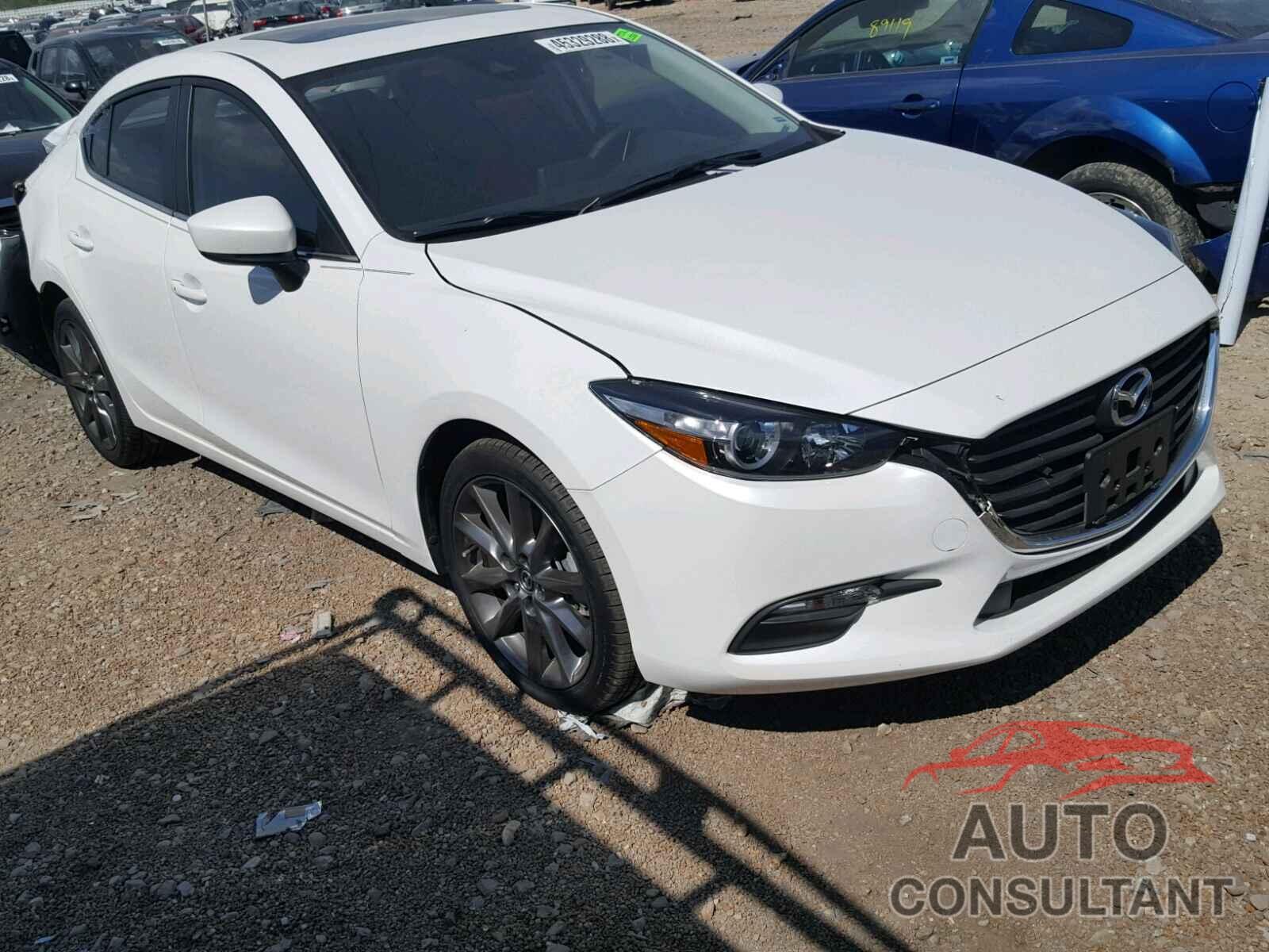 MAZDA 3 2018 - 3MZBN1V3XJM190517