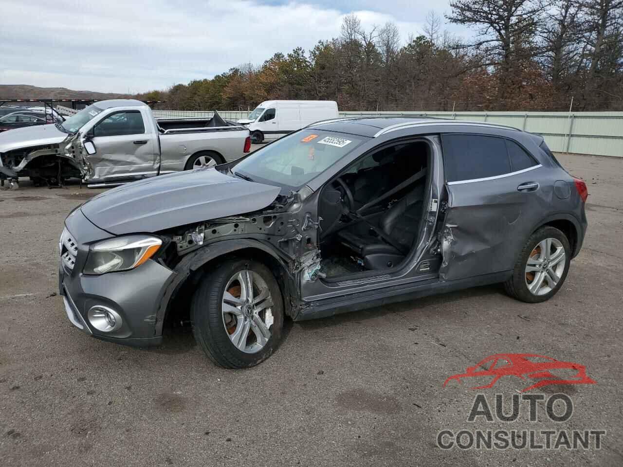 MERCEDES-BENZ GLA-CLASS 2018 - WDCTG4GBXJJ491920