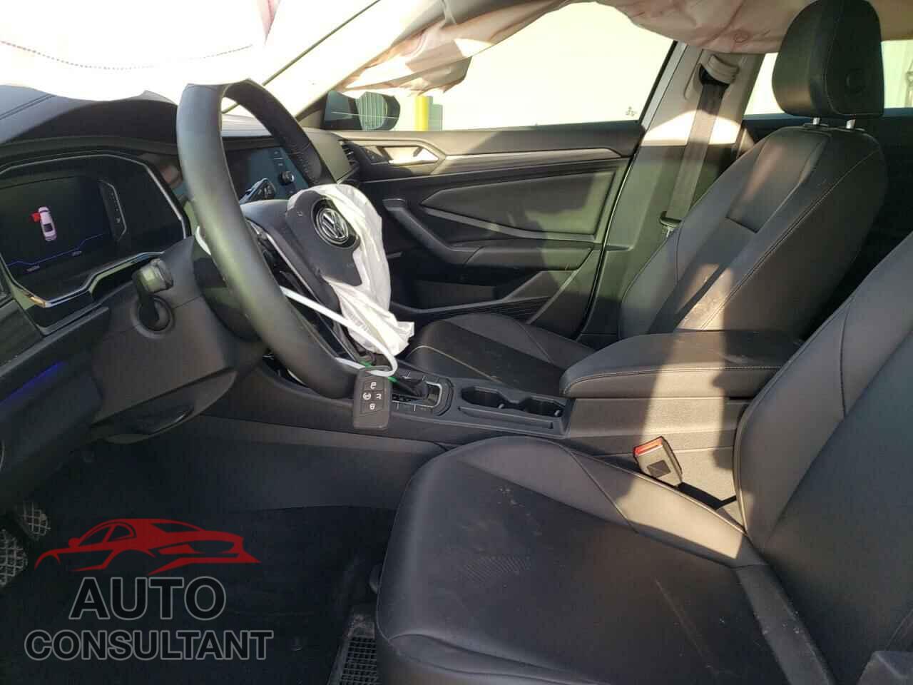 VOLKSWAGEN JETTA 2020 - 3VWEB7BU7LM008149