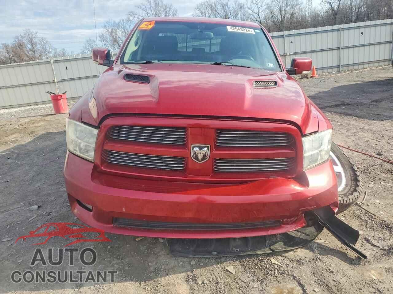 DODGE RAM 1500 2012 - 1C6RD7MT1CS327855