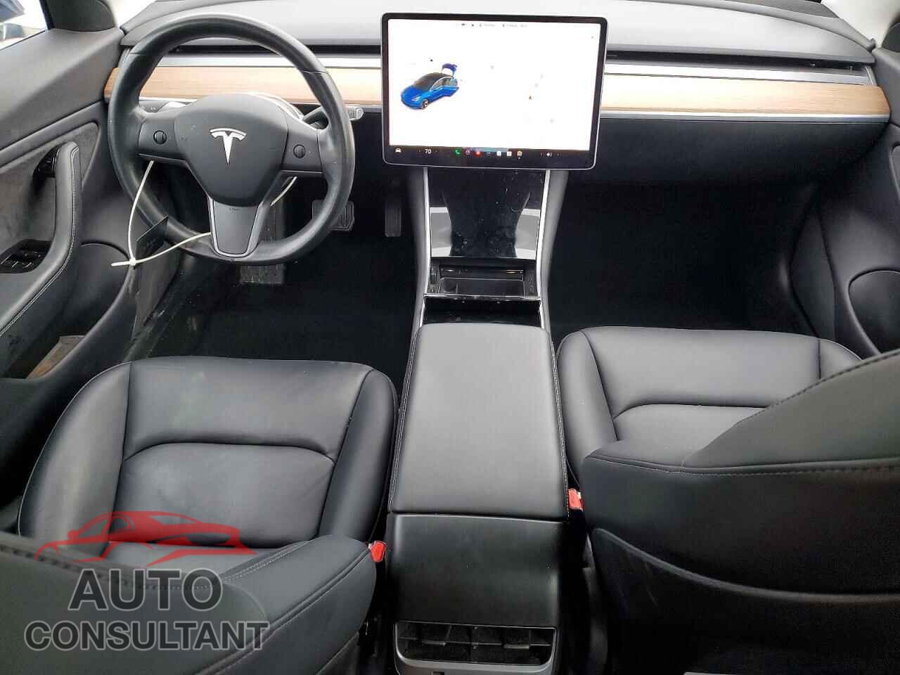 TESLA MODEL 3 2019 - 5YJ3E1EA2KF299372