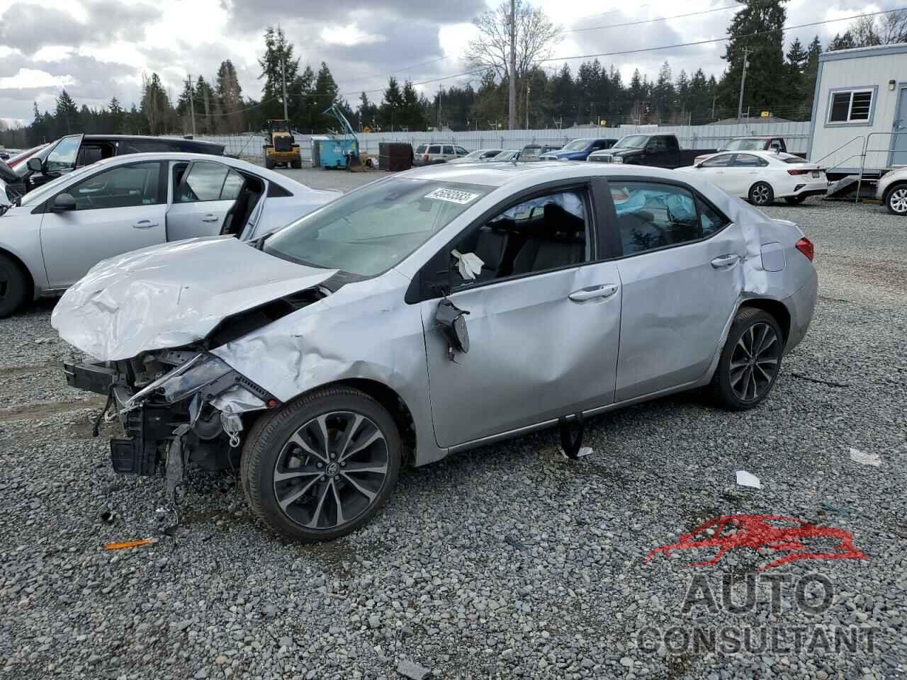 TOYOTA COROLLA 2018 - 5YFBURHE0JP800421