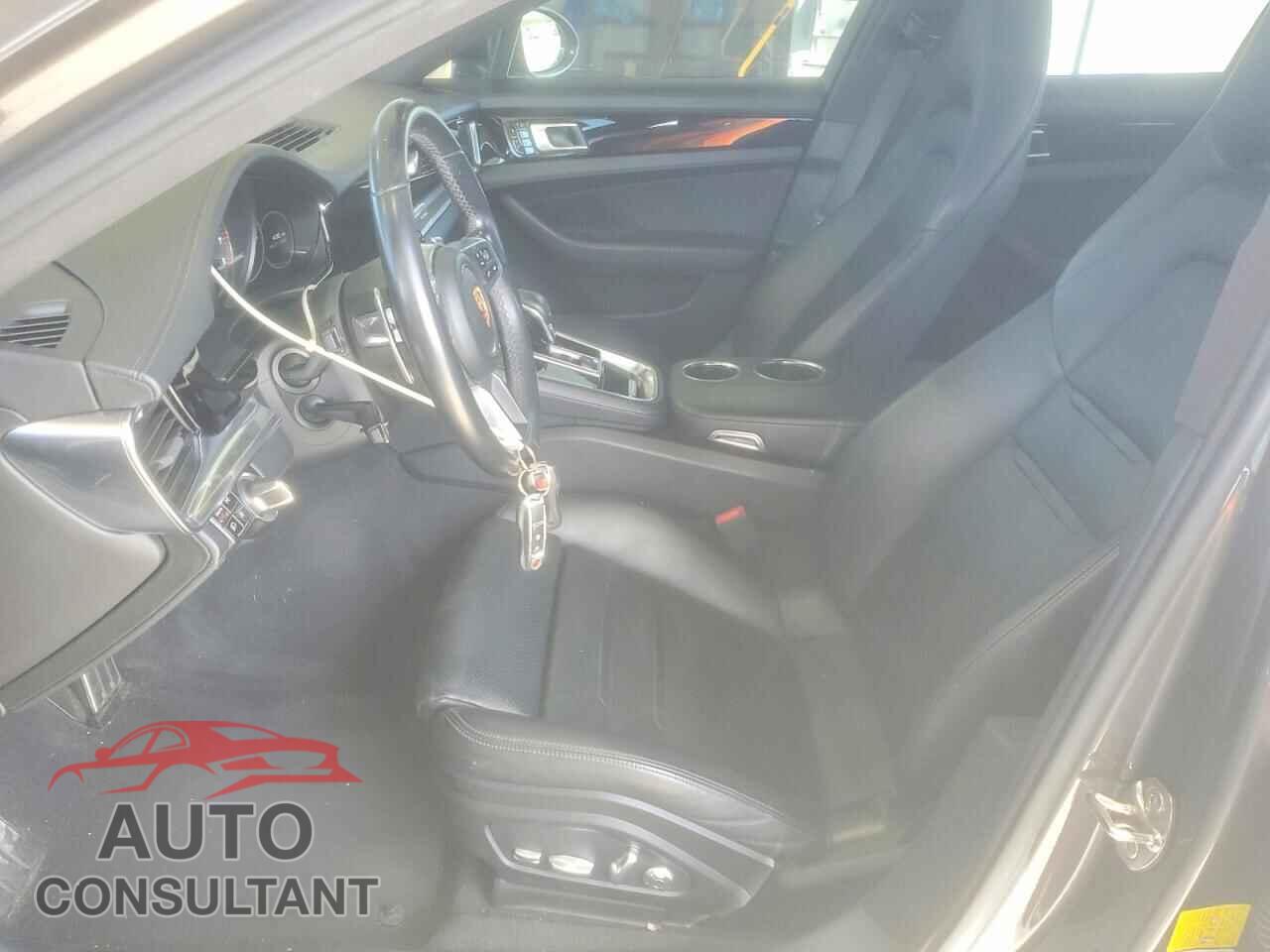 PORSCHE PANAMERA 2018 - WP0CB2A75JL190182