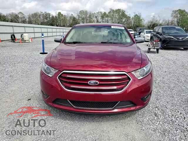 FORD TAURUS 2018 - 1FAHP2F88JG119369