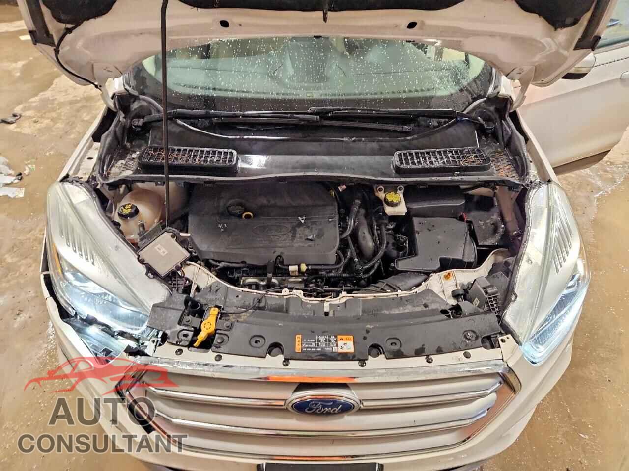 FORD ESCAPE 2017 - 1FMCU9JD2HUC32168