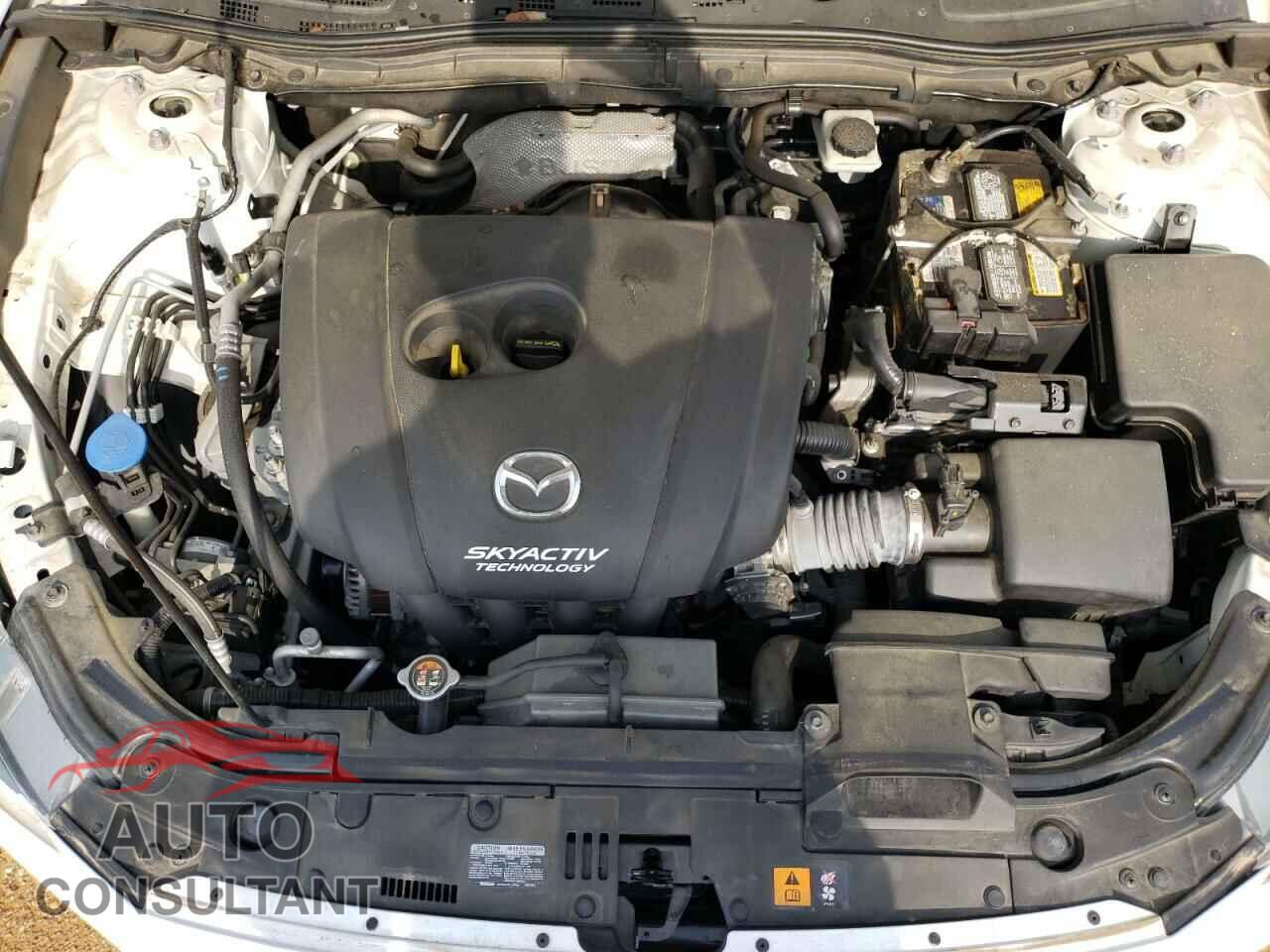 MAZDA 3 2017 - 3MZBN1U77HM120763