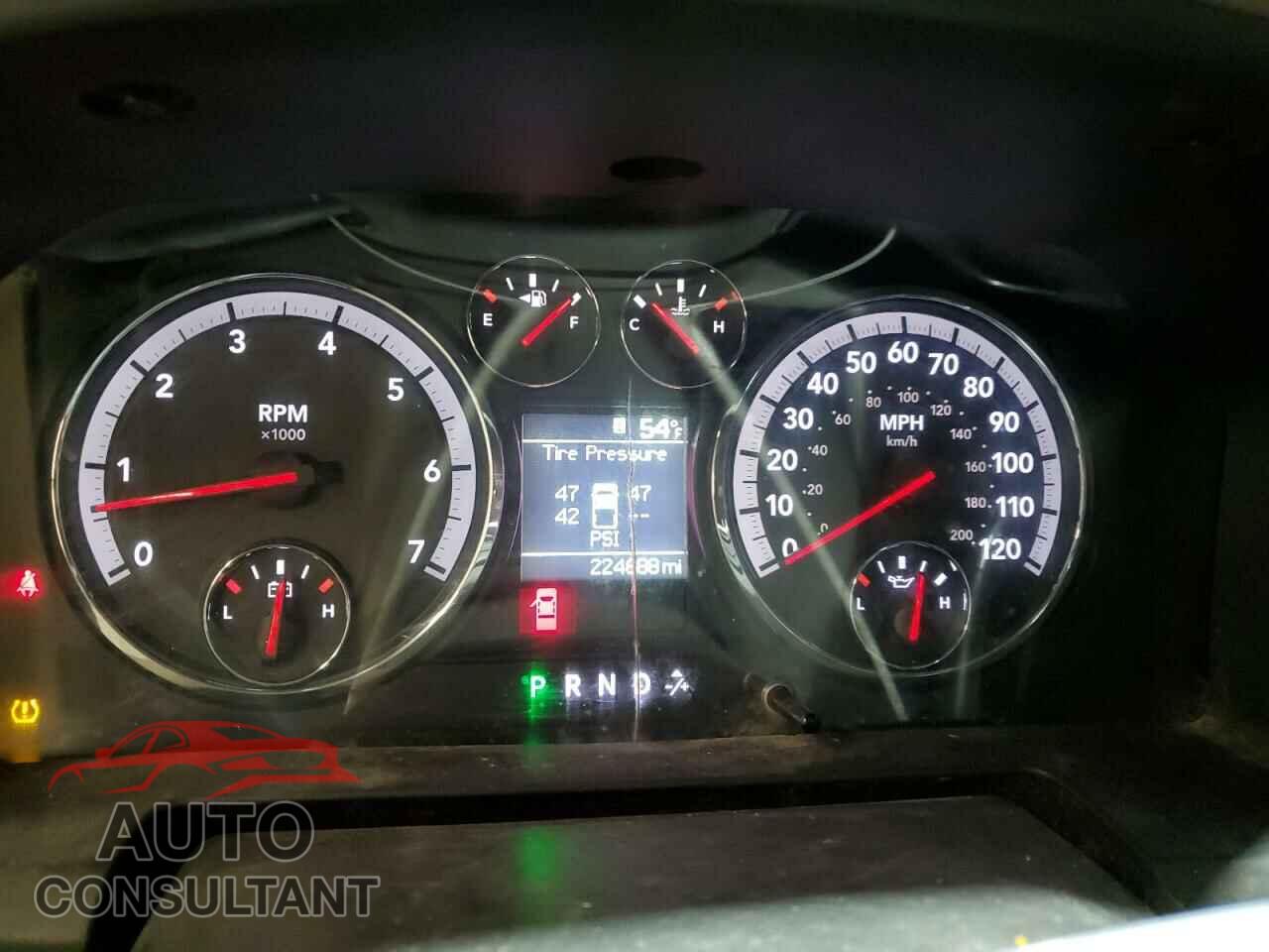 DODGE RAM 1500 2012 - 1C6RD7FT4CS163823