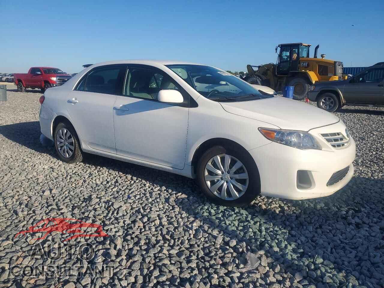TOYOTA COROLLA 2013 - 2T1BU4EE5DC111230