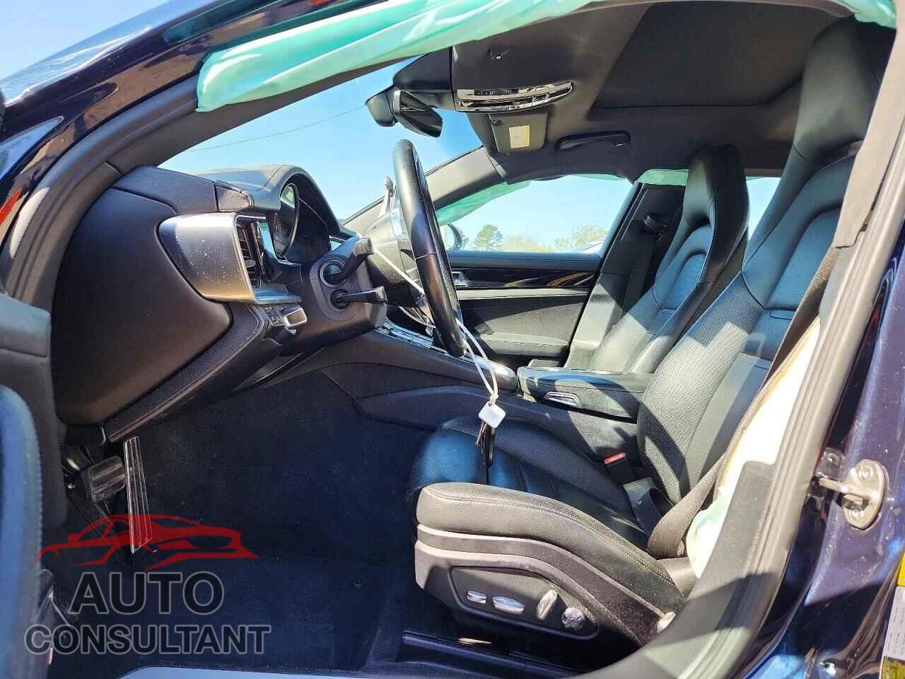 PORSCHE PANAMERA 2017 - WP0AA2A7XHL102280