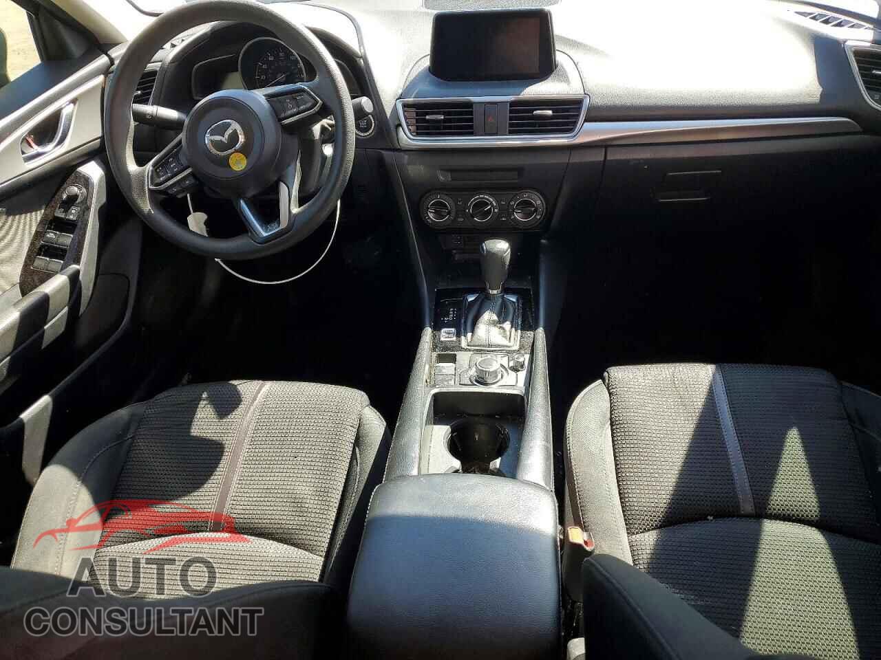 MAZDA 3 2017 - 3MZBN1U7XHM107330