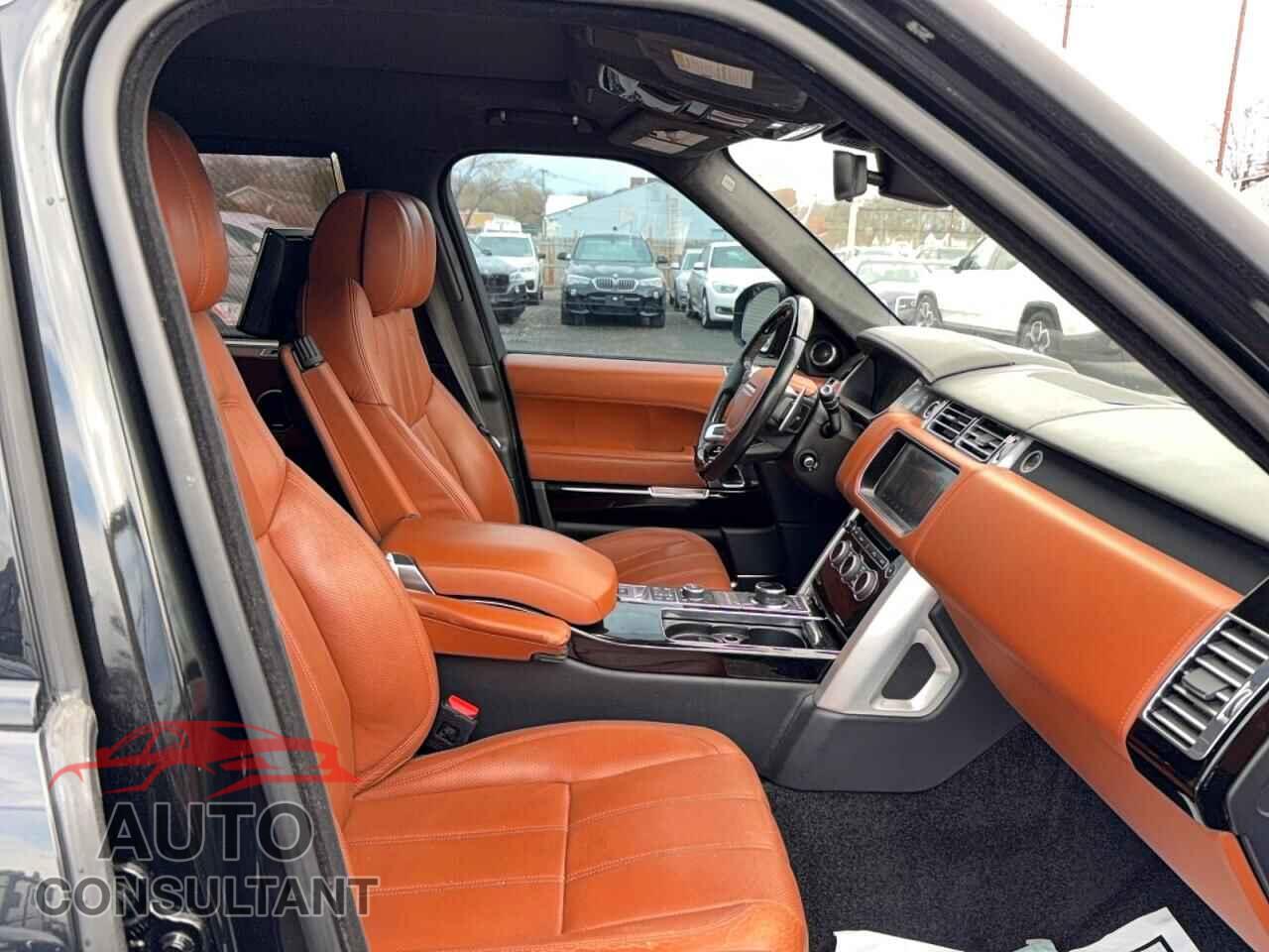 LAND ROVER RANGEROVER 2017 - SALGV5FE8HA356520