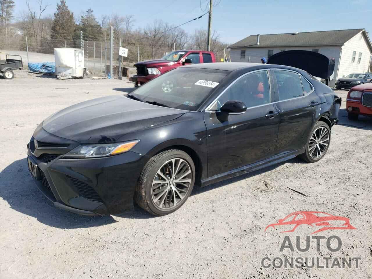 TOYOTA CAMRY 2018 - 4T1B11HK4JU045563