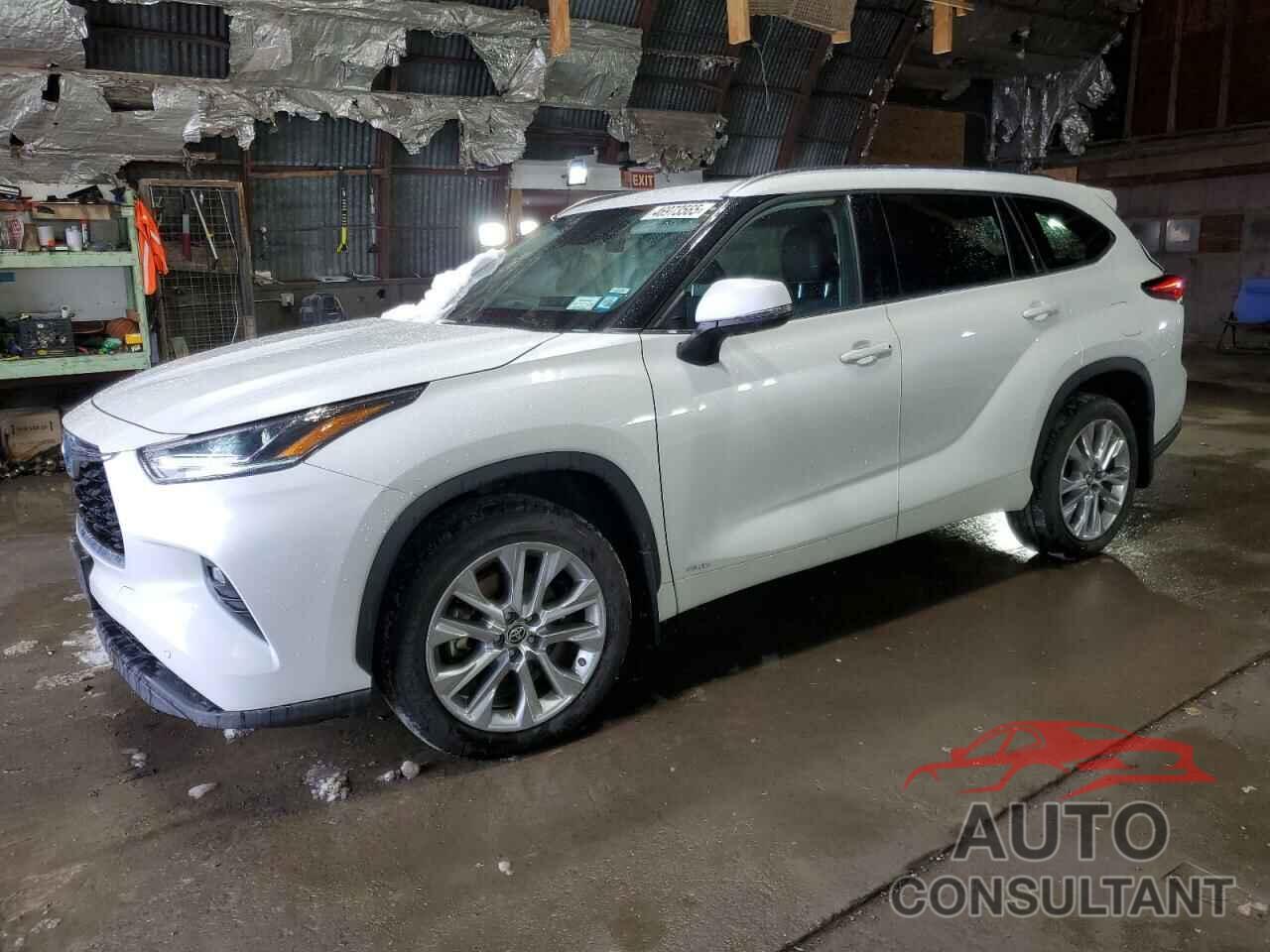 TOYOTA HIGHLANDER 2022 - 5TDXBRCH6NS545719