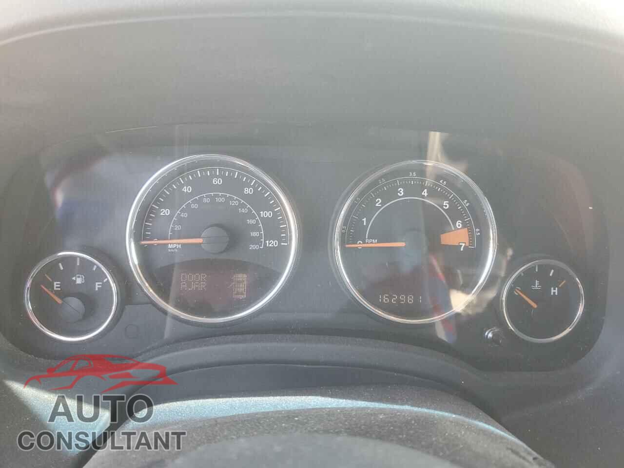 JEEP COMPASS 2014 - 1C4NJCEBXED509530