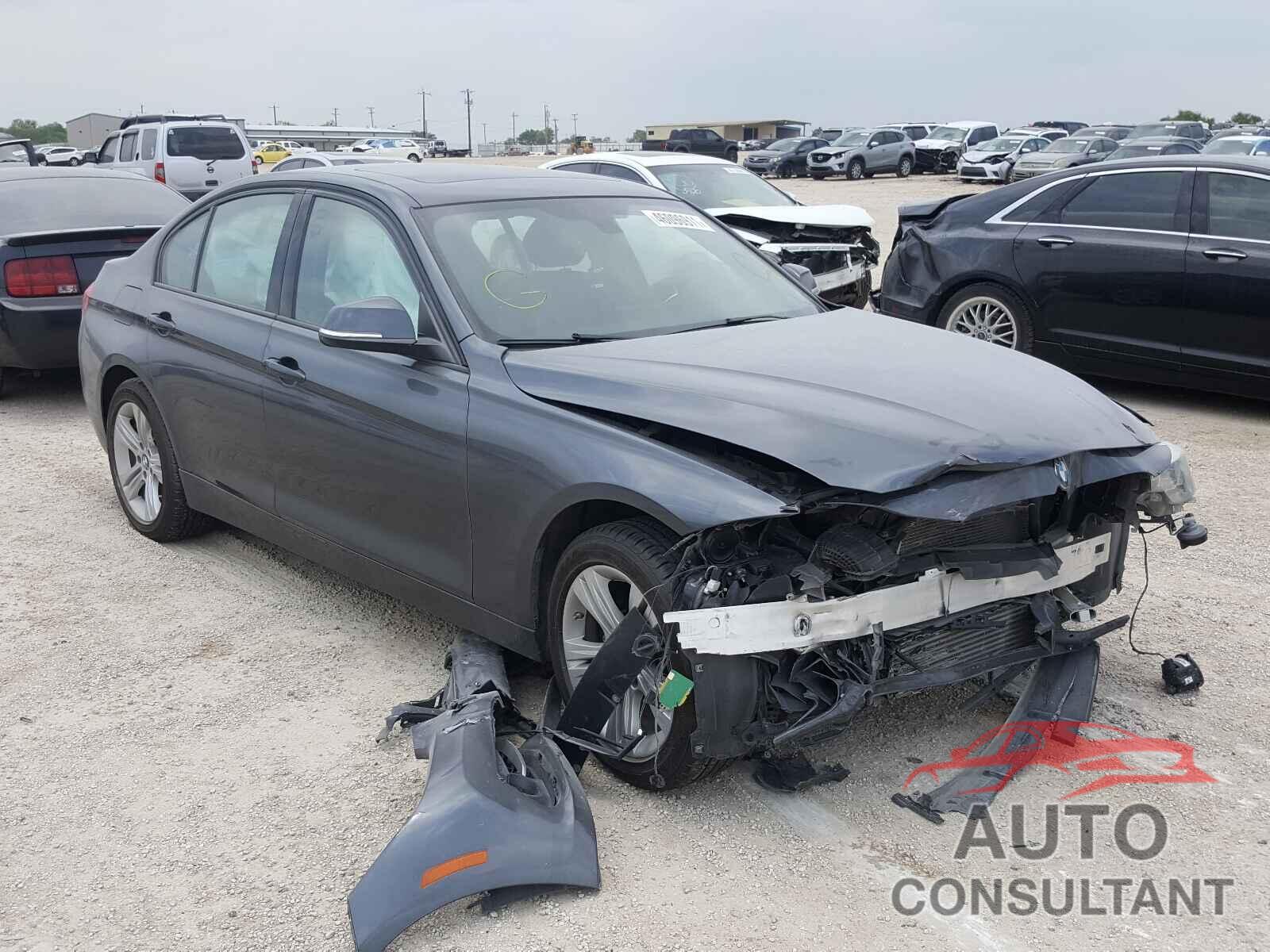 BMW 3 SERIES 2016 - WBA8E9C55GK646369