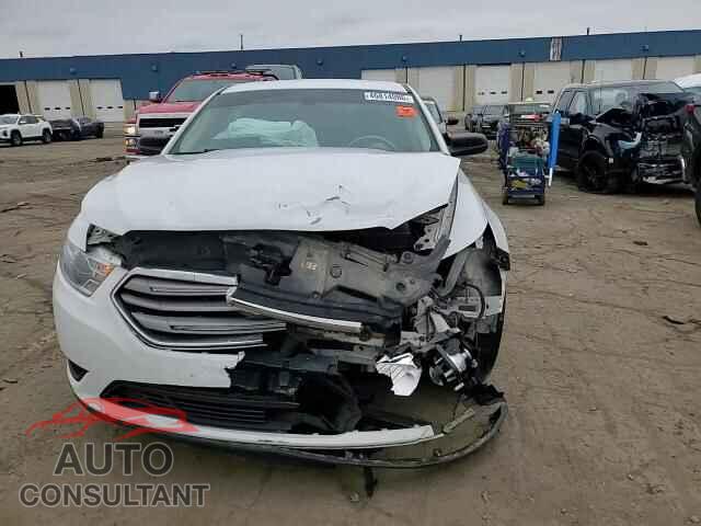 FORD TAURUS 2017 - 1FAHP2D80HG125597