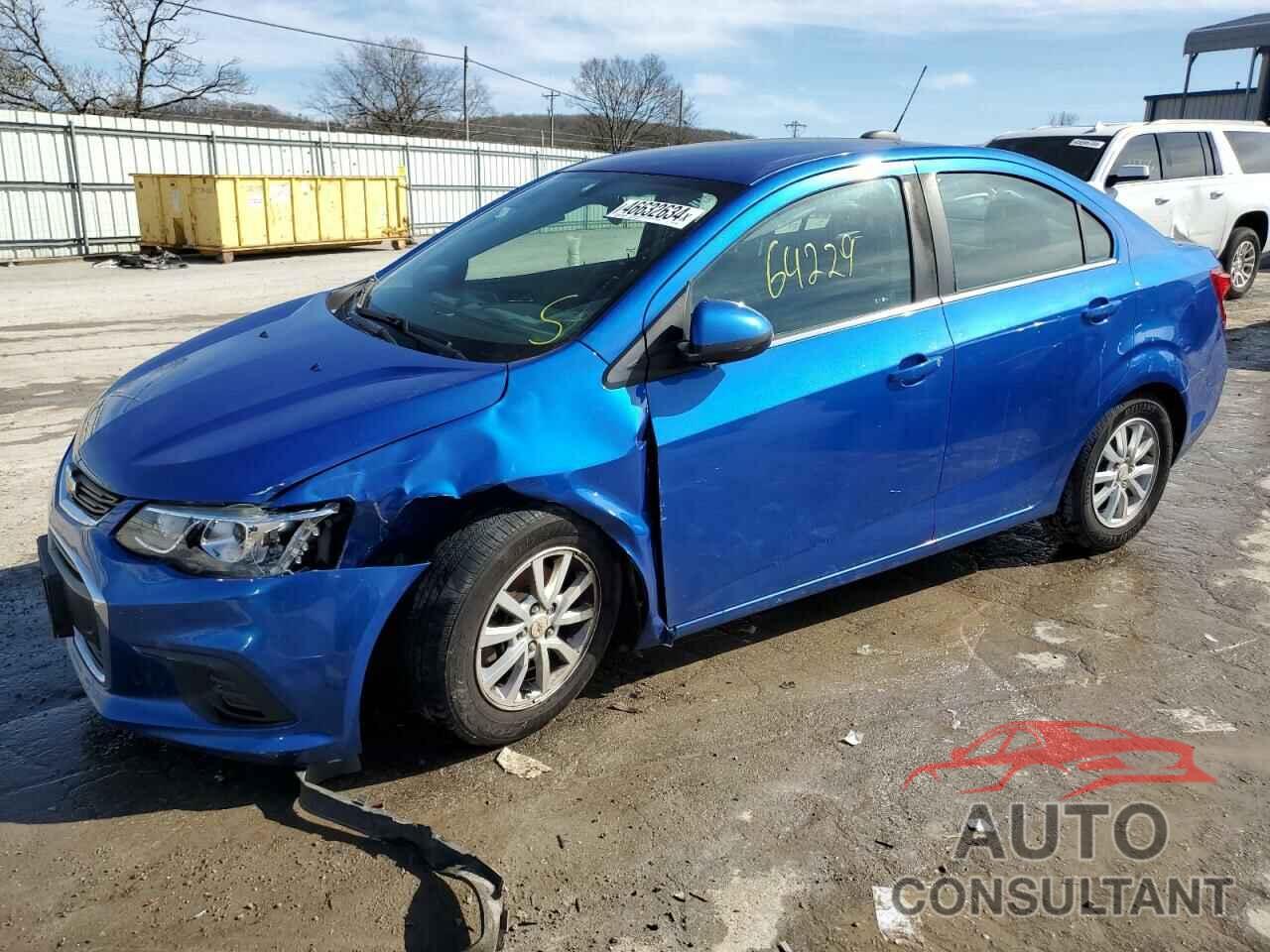 CHEVROLET SONIC 2018 - 1G1JD5SHXJ4105950