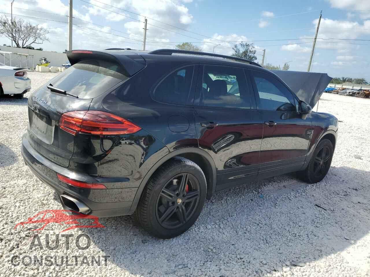 PORSCHE CAYENNE 2016 - WP1AA2A23GLA08758