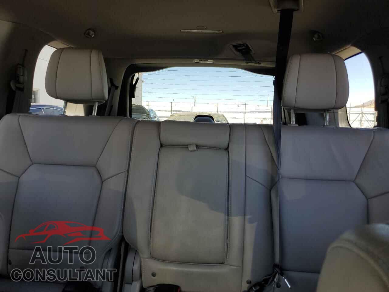HONDA PILOT 2013 - 5FNYF3H51DB041084